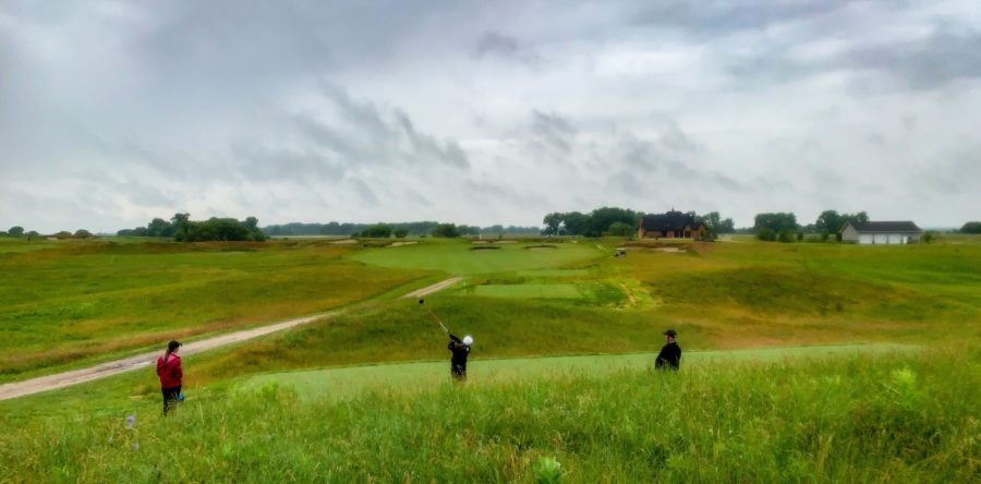 Rainy First Day of Matches at Nebraska Girls’ and Junior Match Plays