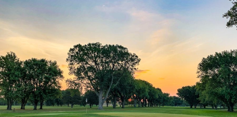 Wyatt Takes Lead at Nebraska Senior Amateur