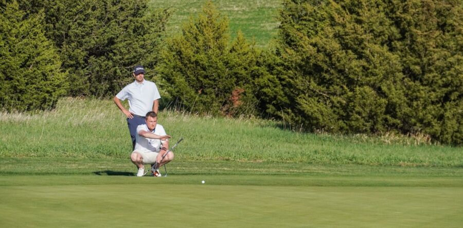 Handzlik and Shukis Take Lead at Nebraska Four-Ball